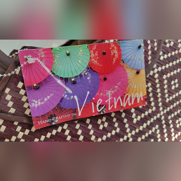 Brown & Cream Handwoven Straw Beach Tote Bag w/Handles - Picture 3 of 5